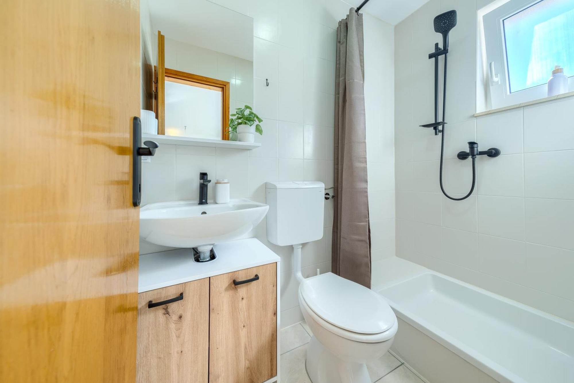 Sea View Apartment Makarska